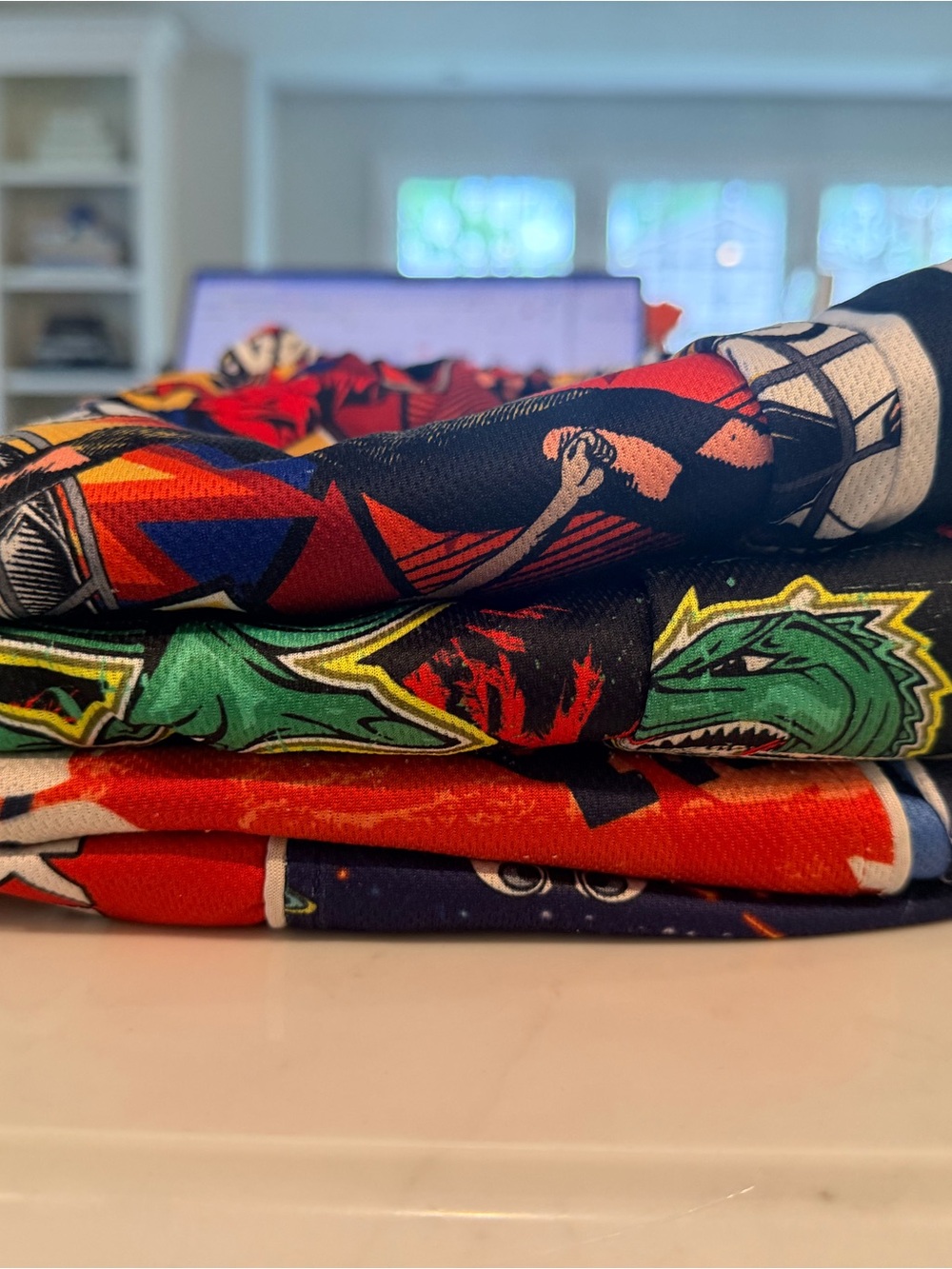 Flow Society Shorts- Lot of 4- Size Large